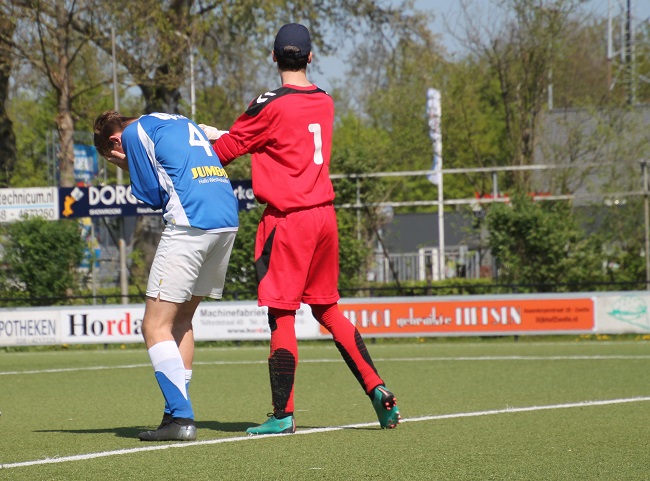 SV Zwolle JO19-1 en WVF J019-2 tevreden met gelijkspel 4