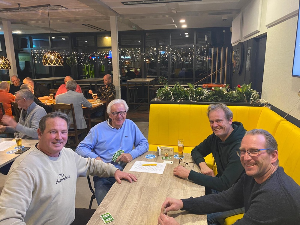 Kerstklaverjassen op vrijdag 19 december